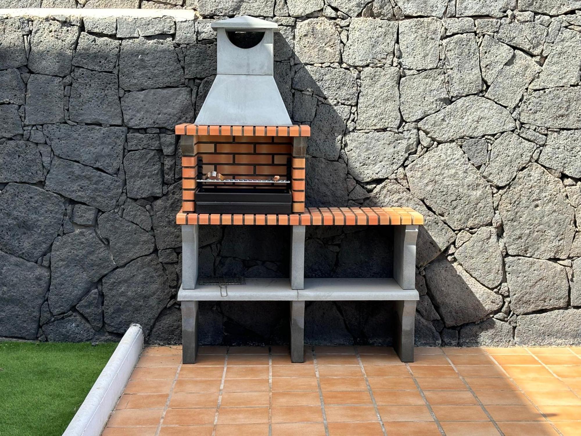 Villa Adel 56, Private Heated Pool, Parking Playa Blanca  Kültér fotó